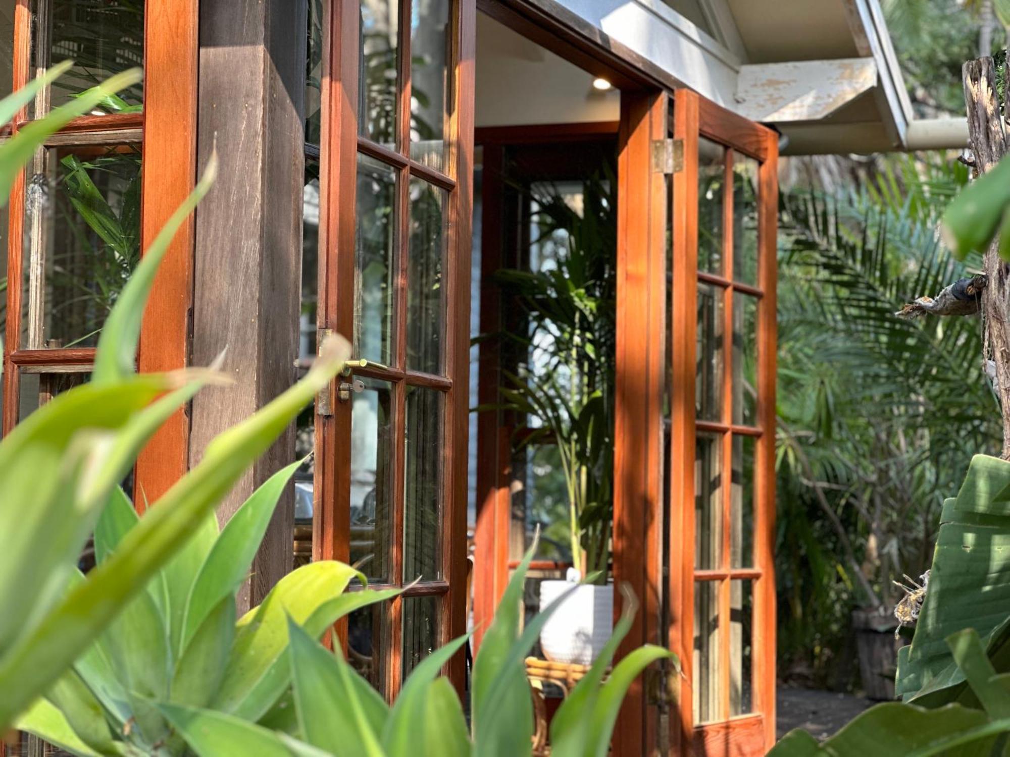 Palm Beach Bed & Breakfast Dış mekan fotoğraf