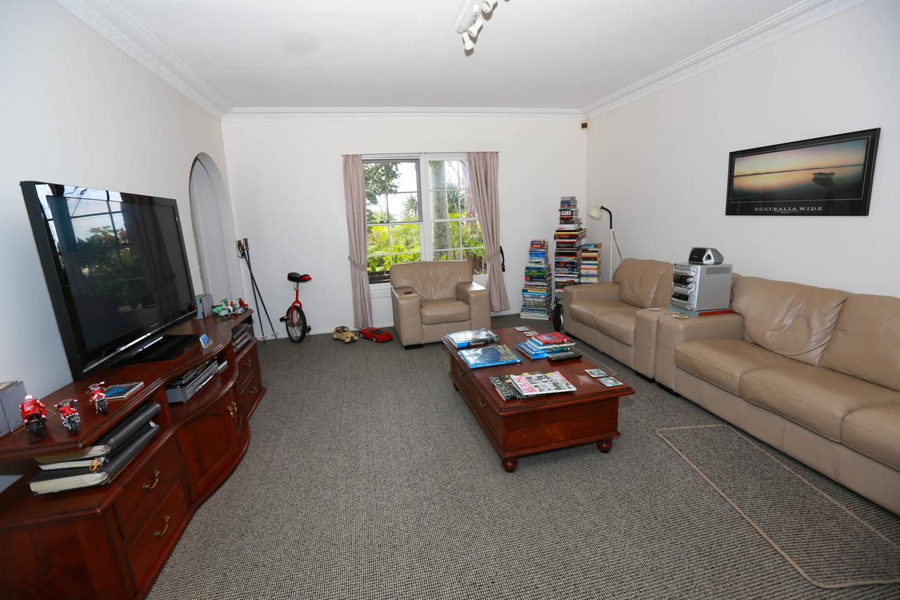 Palm Beach Bed & Breakfast Dış mekan fotoğraf